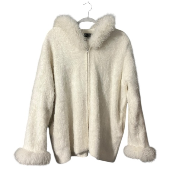 Venesha Jackets & Blazers - Vintage Venesha Angora Fur Jacket